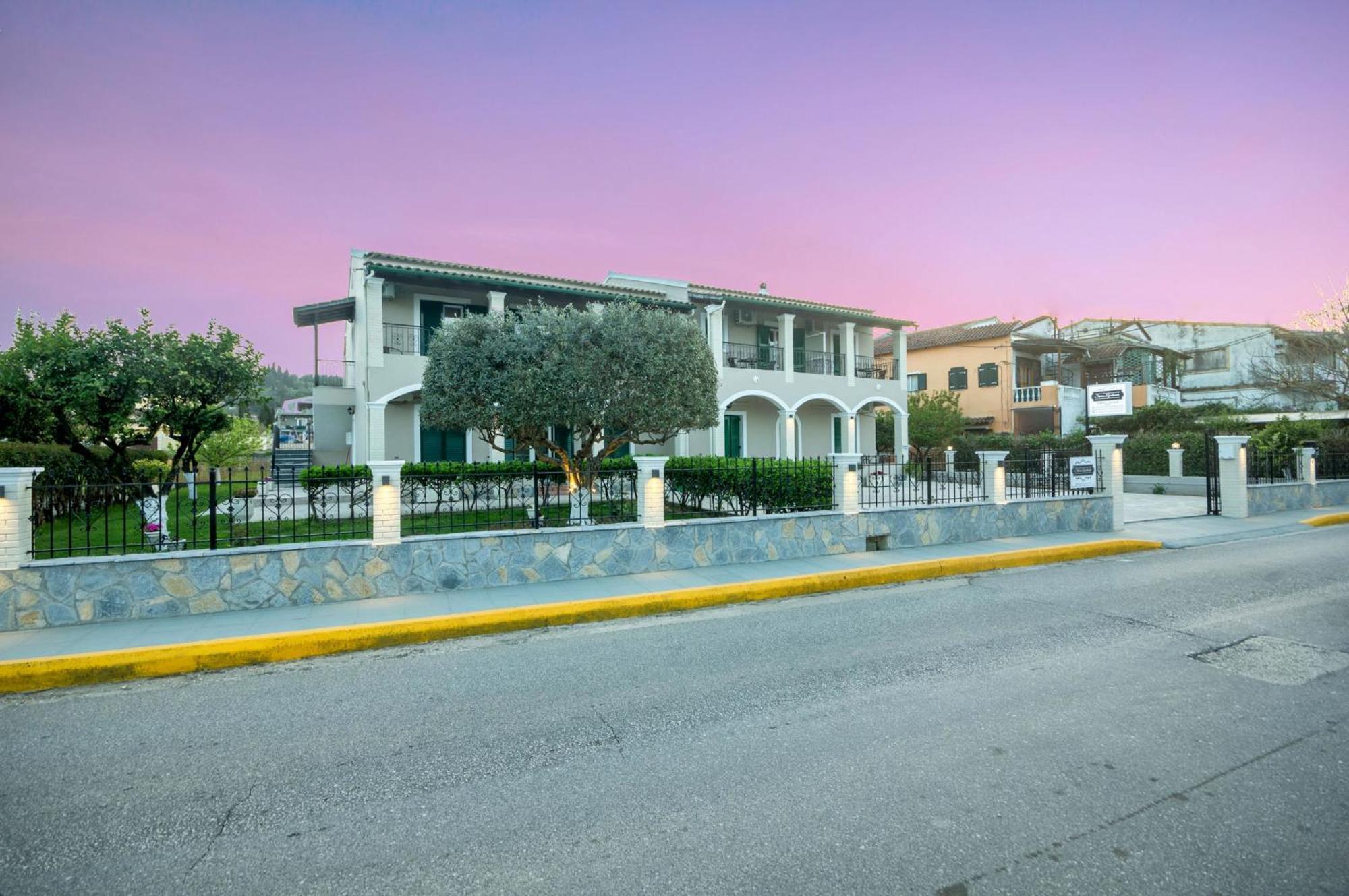 Stavros Apartments Kontokali Next To Gouvia Marina المظهر الخارجي الصورة